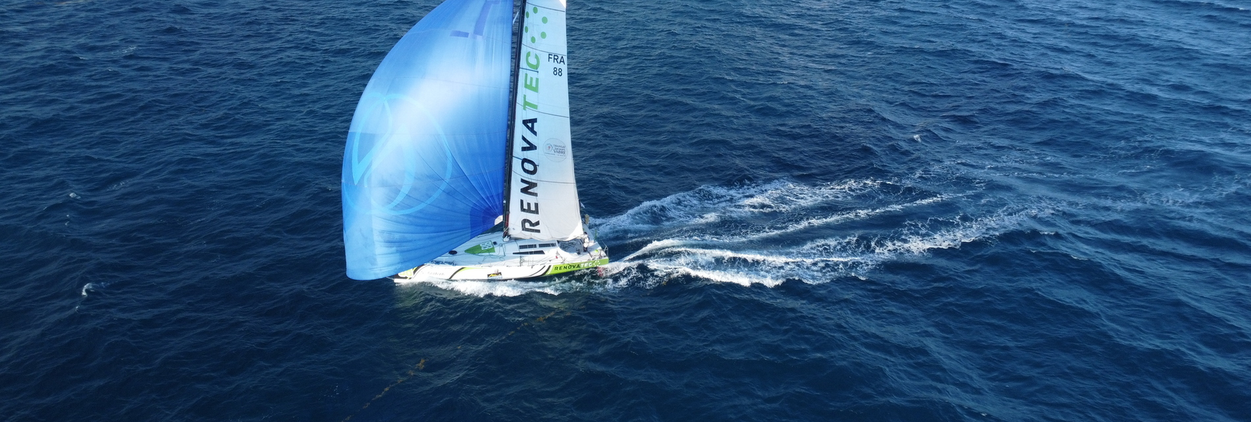 VOILES ET PERFORMANCES - Clas40