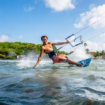 kitesurf