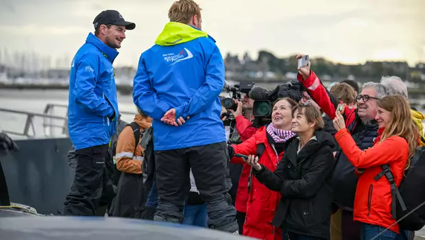 Arrivée à Lorient de SOLIDAIRES EN PELOTON
